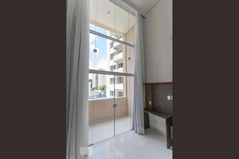 Foto 3 de Apartamento com 1 Quarto para alugar, 34m² em Pompeia, São Paulo