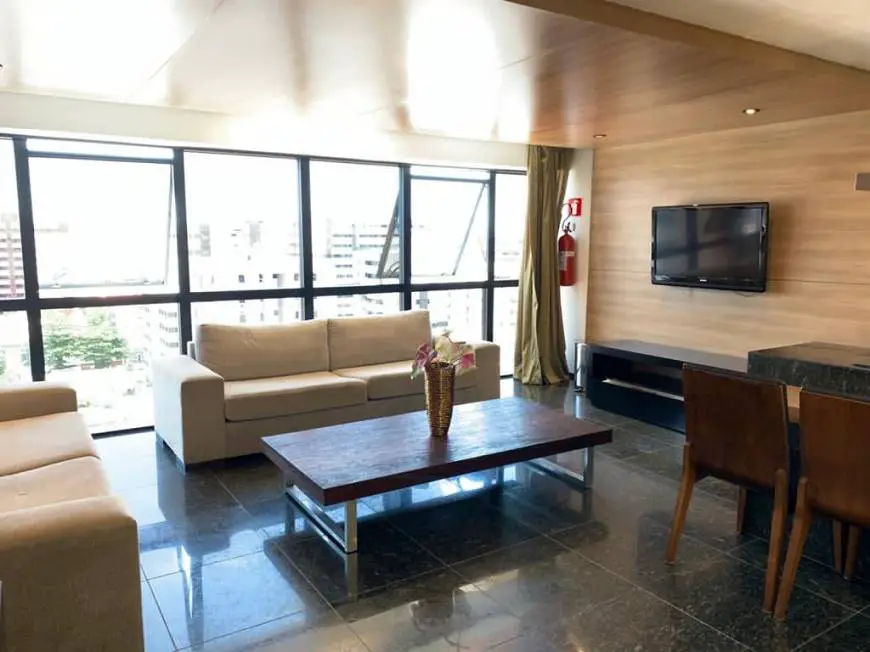 Foto 3 de Apartamento com 1 Quarto à venda, 40m² em Ponta Verde, Maceió