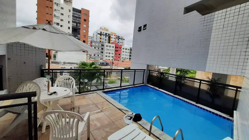 Foto 1 de Apartamento com 1 Quarto à venda, 48m² em Ponta Verde, Maceió