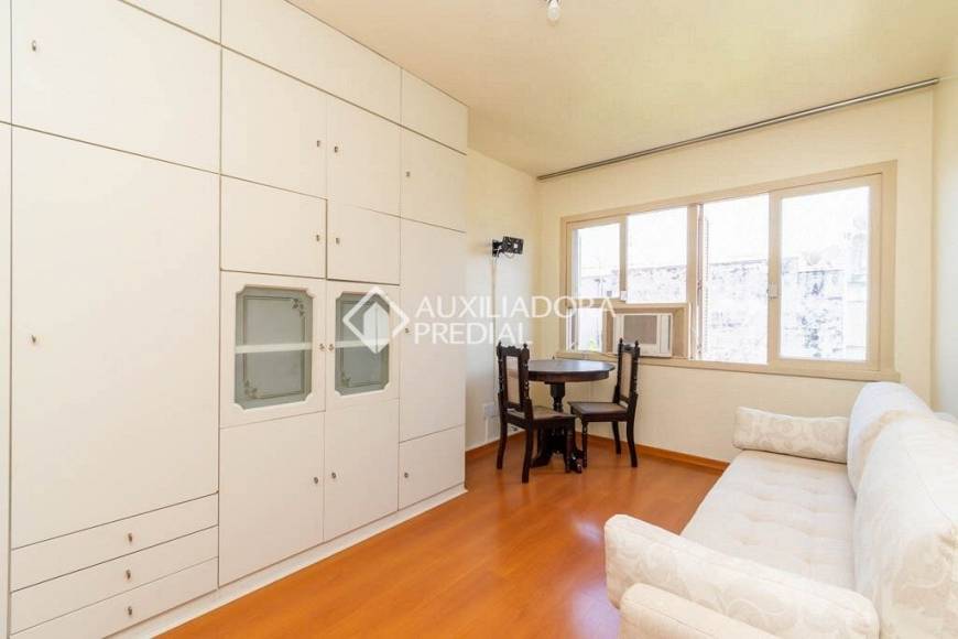 Foto 1 de Apartamento com 1 Quarto à venda, 23m² em Praia de Belas, Porto Alegre