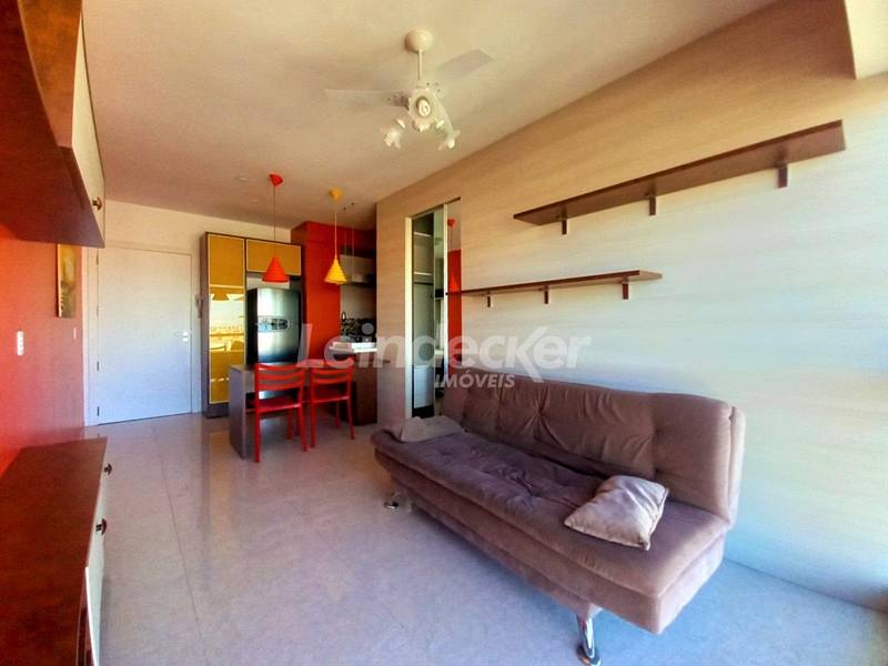 Foto 1 de Apartamento com 1 Quarto para alugar, 39m² em Praia de Belas, Porto Alegre