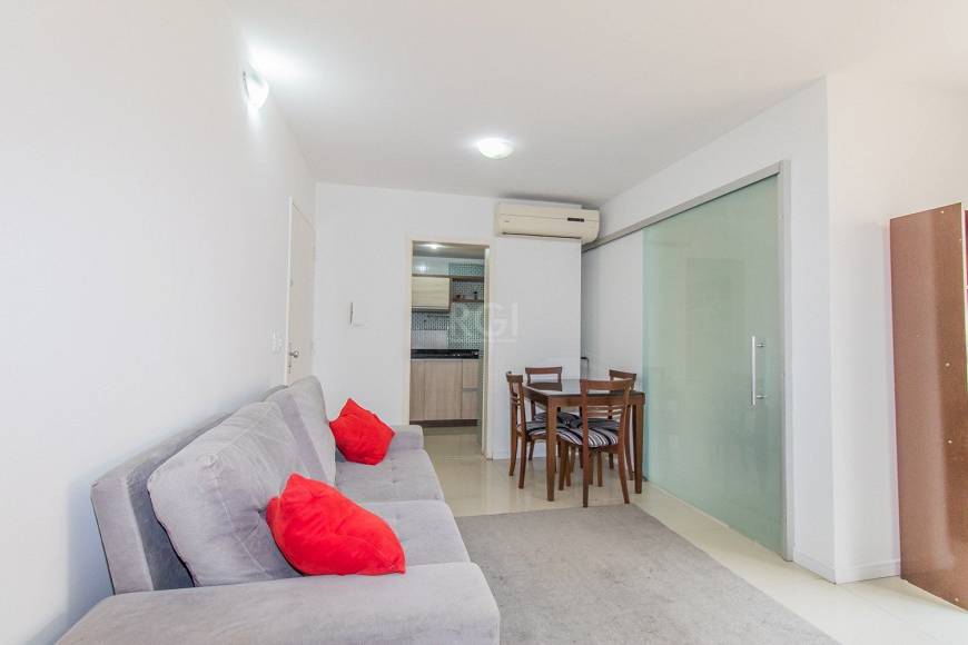 Foto 5 de Apartamento com 1 Quarto à venda, 39m² em Rio Branco, Porto Alegre
