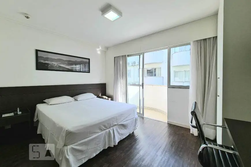 Foto 1 de Apartamento com 1 Quarto para alugar, 30m² em São Luíz, Belo Horizonte