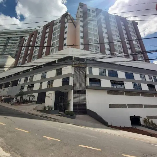 Foto 2 de Apartamento com 1 Quarto à venda, 40m² em São Mateus, Juiz de Fora