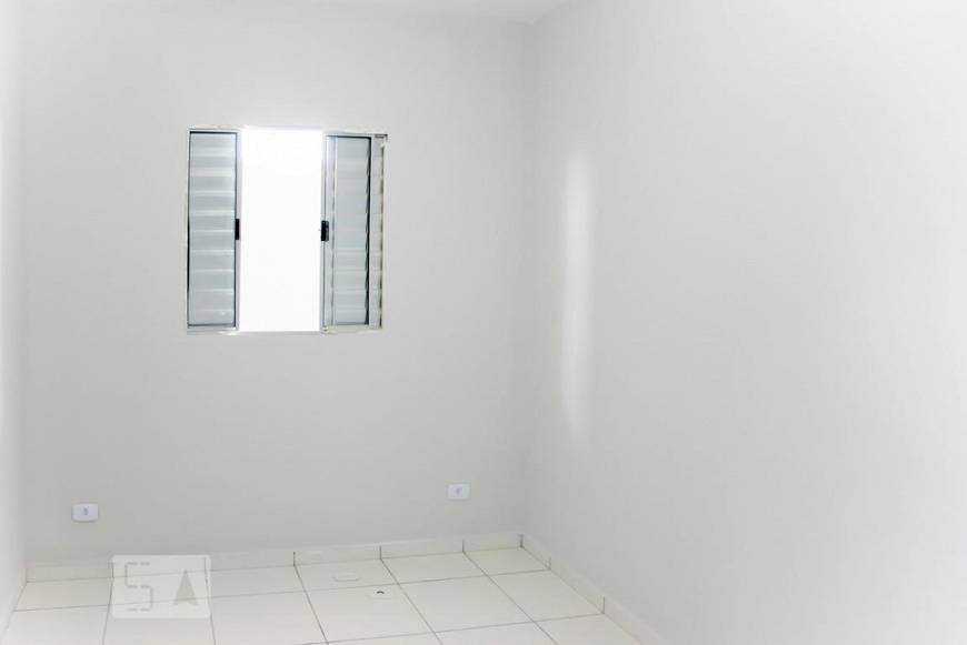 Foto 2 de Apartamento com 1 Quarto para alugar, 24m² em Sapopemba, São Paulo