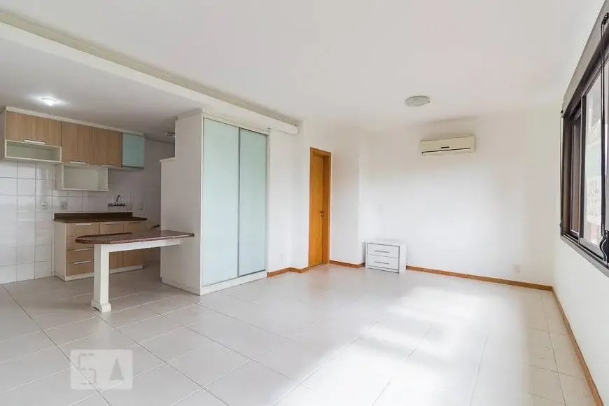 Foto 1 de Apartamento com 1 Quarto para alugar, 43m² em Três Figueiras, Porto Alegre