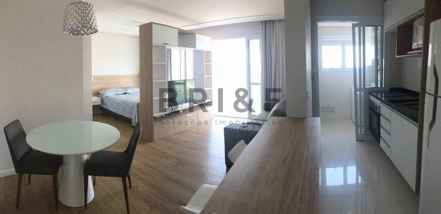 Foto 1 de Apartamento com 1 Quarto para alugar, 49m² em Vila Gertrudes, São Paulo
