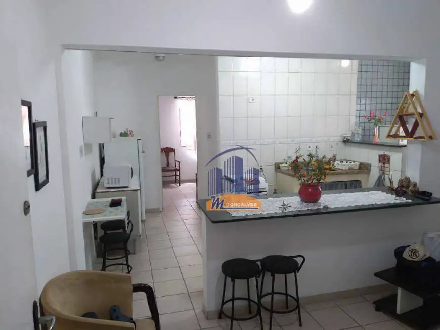 Foto 1 de Apartamento com 1 Quarto à venda, 48m² em Vila Guilhermina, Praia Grande