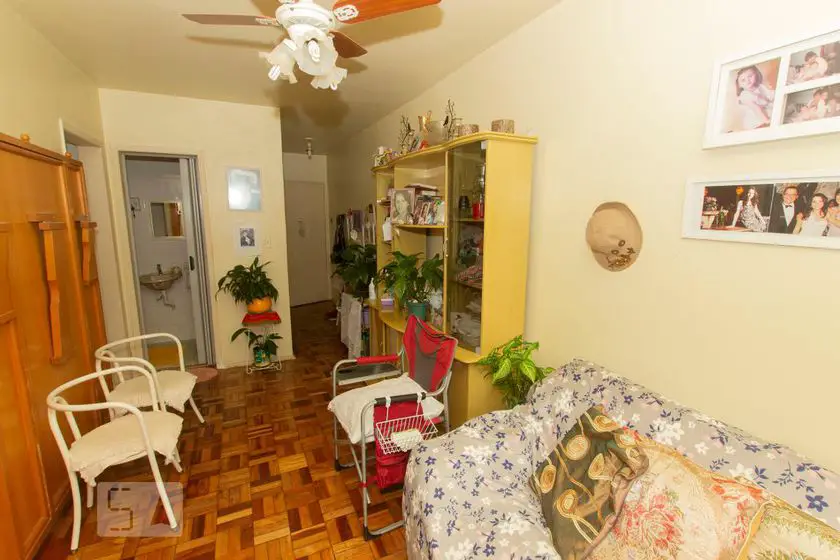 Foto 3 de Apartamento com 1 Quarto à venda, 55m² em Vila Ipiranga, Porto Alegre