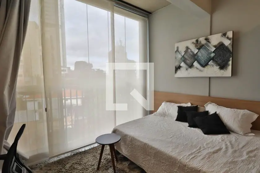 Foto 1 de Apartamento com 1 Quarto para alugar, 24m² em Vila Madalena, São Paulo