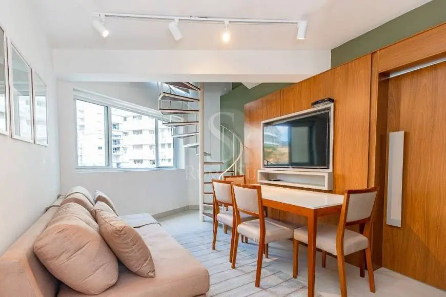 Foto 1 de Apartamento com 1 Quarto à venda, 45m² em Vila Nova Conceição, São Paulo