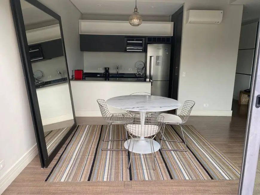 Foto 1 de Apartamento com 1 Quarto à venda, 100m² em Vila Olímpia, São Paulo