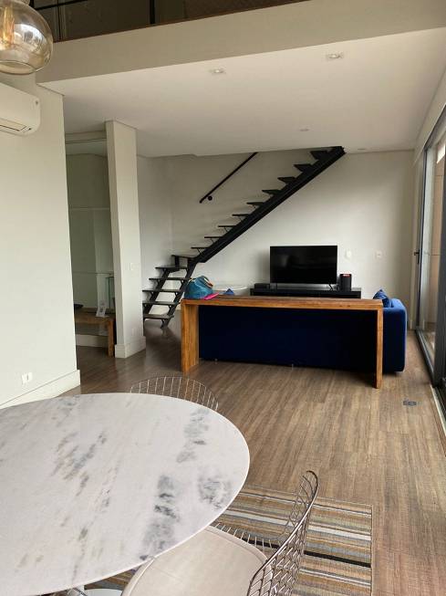 Foto 3 de Apartamento com 1 Quarto à venda, 100m² em Vila Olímpia, São Paulo