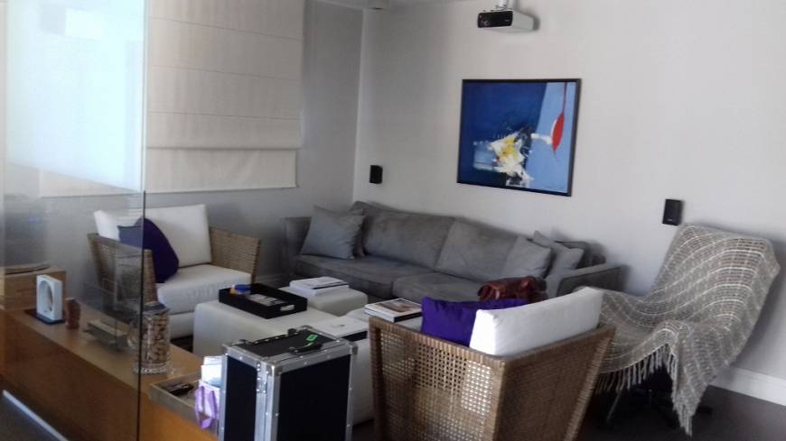 Foto 3 de Apartamento com 1 Quarto para alugar, 126m² em Vila Olímpia, São Paulo