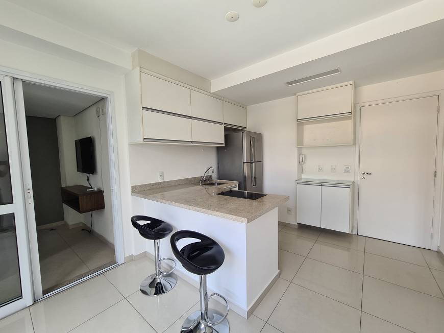 Foto 3 de Apartamento com 1 Quarto para alugar, 40m² em Vila Olímpia, São Paulo