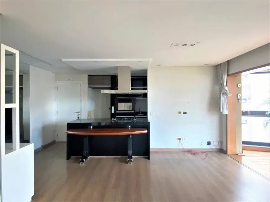 Foto 2 de Apartamento com 1 Quarto para alugar, 65m² em Vila Olímpia, São Paulo