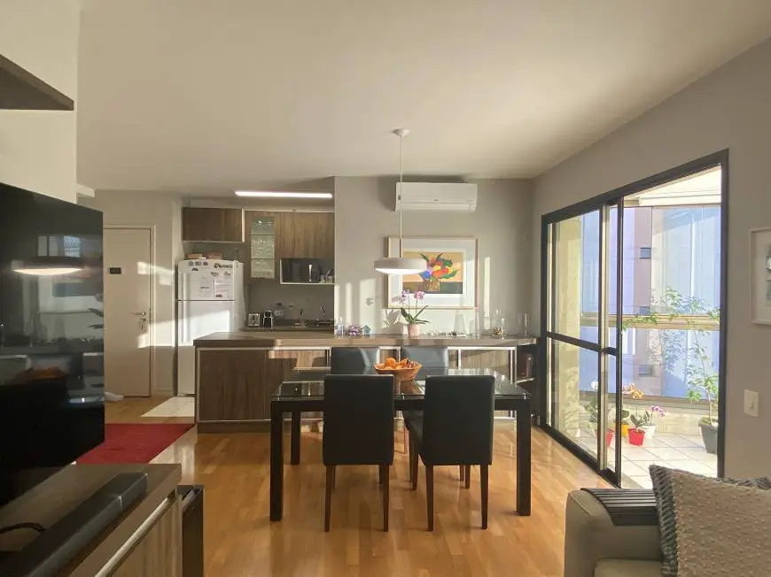 Foto 1 de Apartamento com 1 Quarto para alugar, 65m² em Vila Olímpia, São Paulo