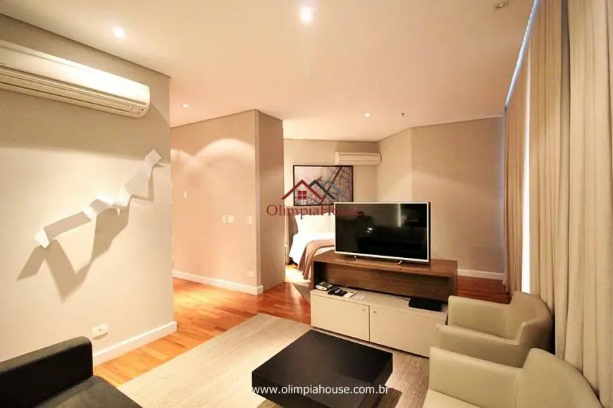 Foto 1 de Apartamento com 1 Quarto para alugar, 66m² em Vila Olímpia, São Paulo
