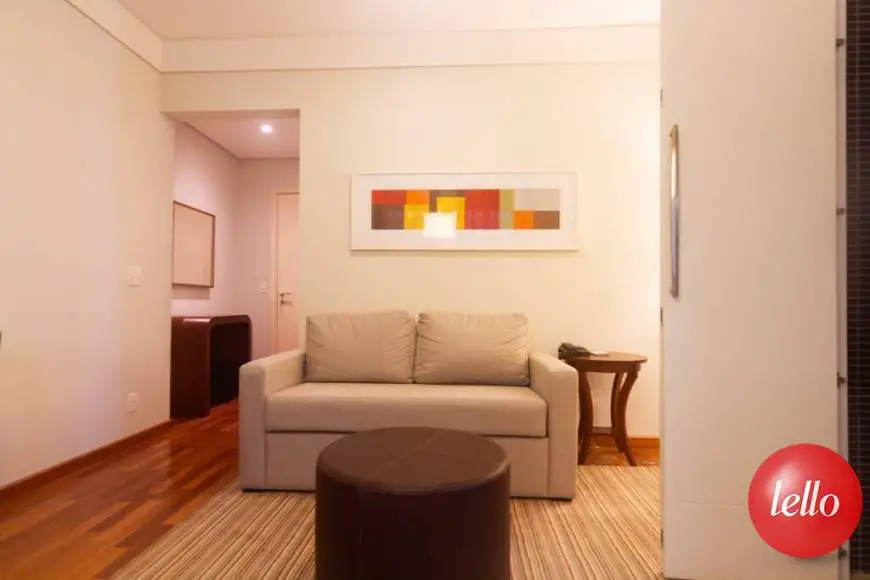 Foto 2 de Apartamento com 1 Quarto para alugar, 78m² em Vila Olímpia, São Paulo