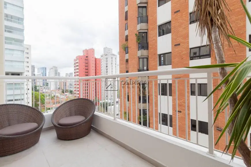 Foto 1 de Apartamento com 1 Quarto à venda, 80m² em Vila Olímpia, São Paulo
