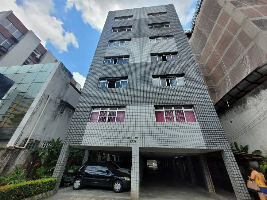 Foto 1 de Apartamento com 2 Quartos à venda, 75m² em Aflitos, Recife
