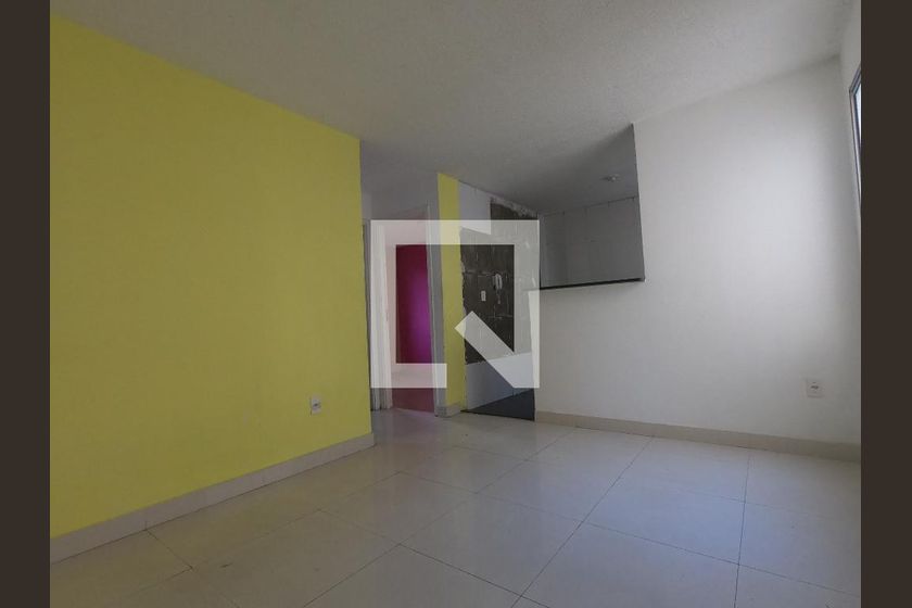 Foto 1 de Apartamento com 2 Quartos para alugar, 46m² em Água Chata, Guarulhos