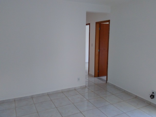 Foto 1 de Apartamento com 2 Quartos para alugar, 44m² em Água Limpa, Volta Redonda