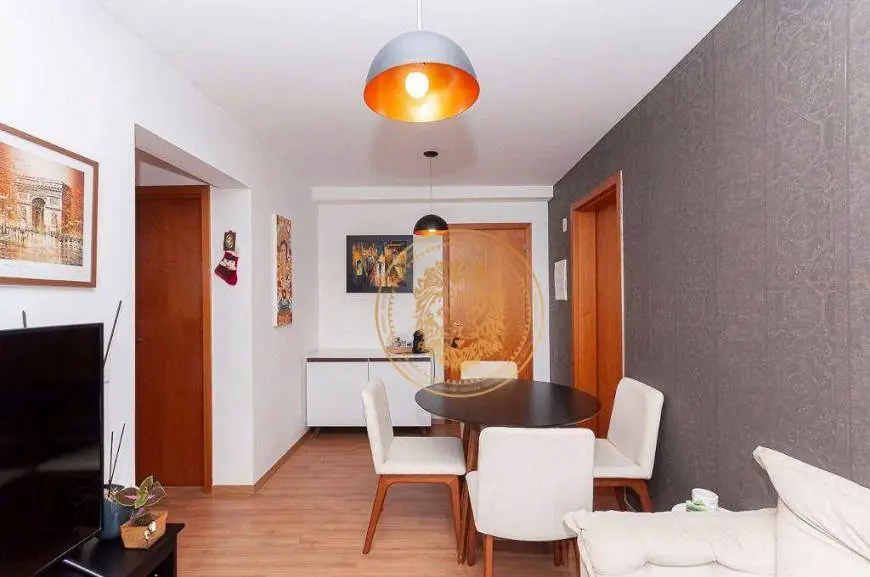 Foto 1 de Apartamento com 2 Quartos para alugar, 86m² em Água Verde, Curitiba