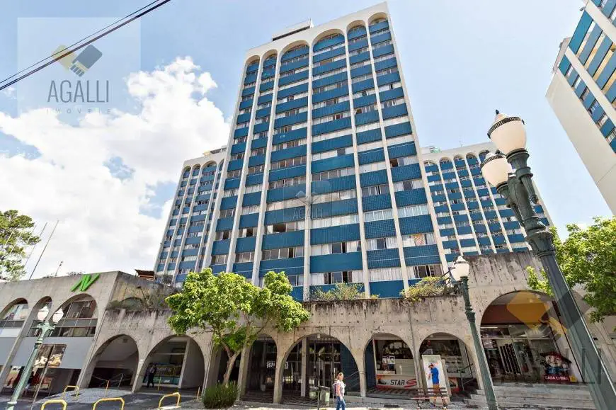 Foto 1 de Apartamento com 2 Quartos para alugar, 97m² em Água Verde, Curitiba