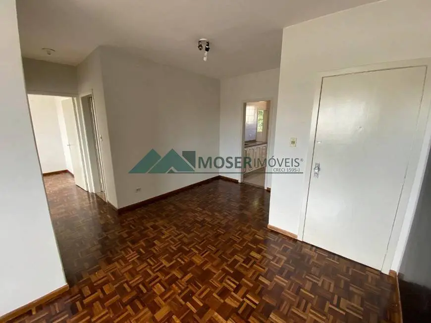 Foto 5 de Apartamento com 2 Quartos para alugar, 98m² em Água Verde, Curitiba