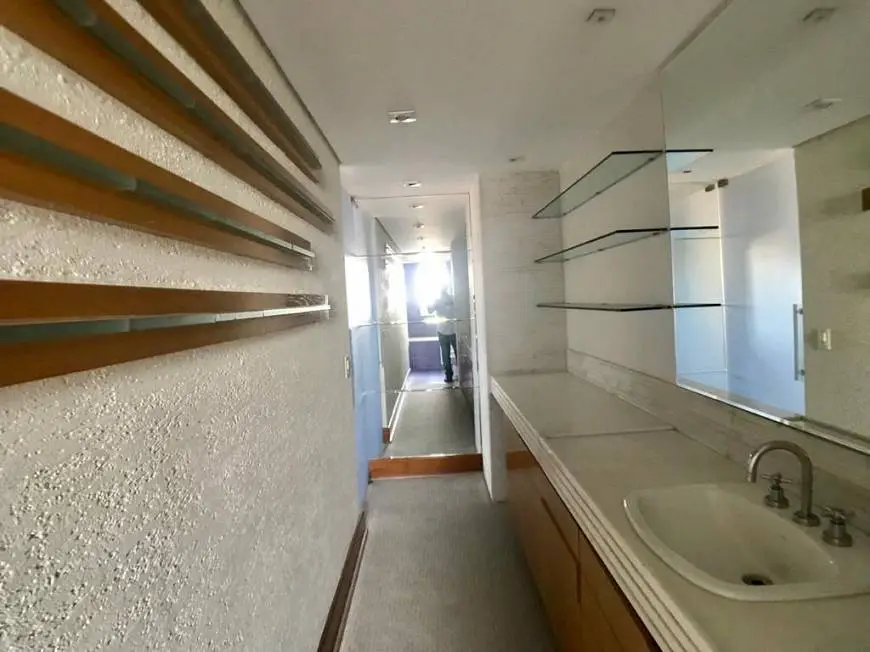 Foto 3 de Apartamento com 2 Quartos à venda, 154m² em Alphaville, Barueri