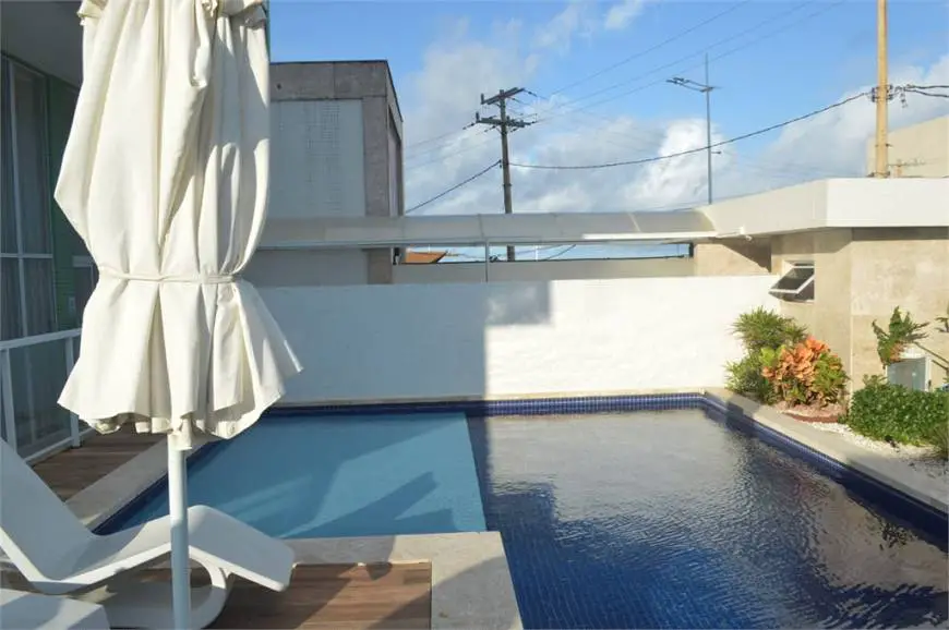 Foto 1 de Apartamento com 2 Quartos à venda, 98m² em Amaralina, Salvador