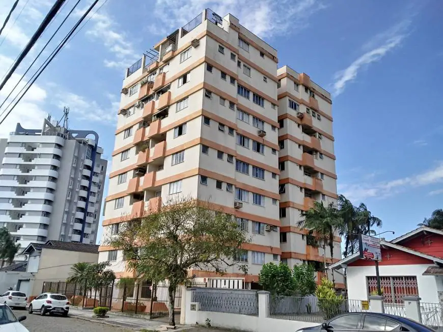Foto 1 de Apartamento com 2 Quartos para alugar, 73m² em Anita Garibaldi, Joinville