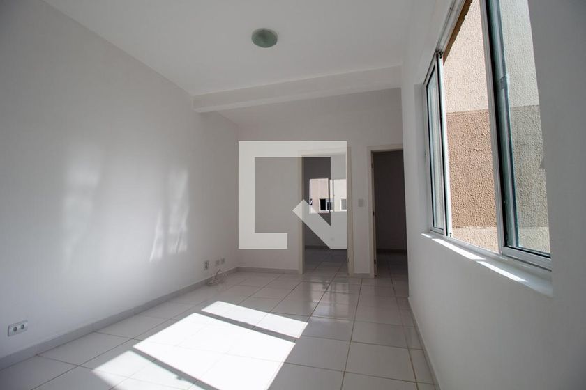 Foto 4 de Apartamento com 2 Quartos para alugar, 44m² em Aristocrata, São José dos Pinhais