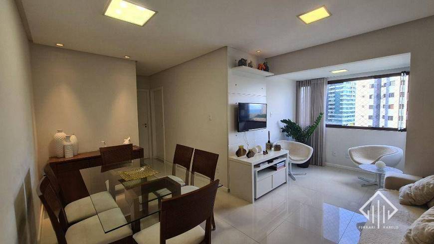 Foto 2 de Apartamento com 2 Quartos à venda, 67m² em Armação, Salvador