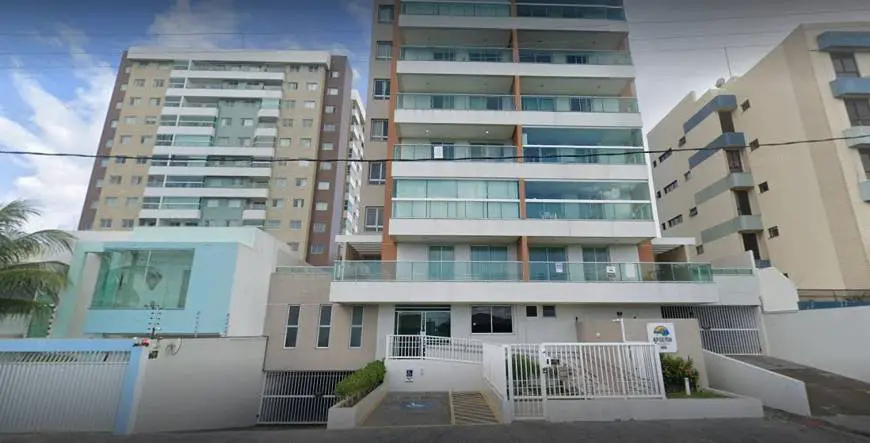 Foto 1 de Apartamento com 2 Quartos à venda, 88m² em Atalaia, Aracaju