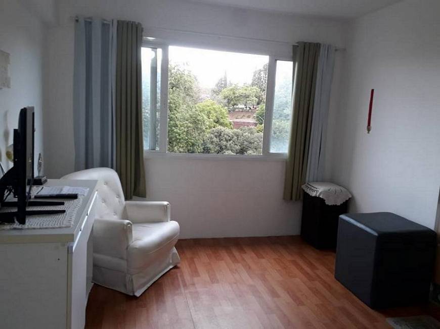 Foto 1 de Apartamento com 2 Quartos à venda, 50m² em Azenha, Porto Alegre