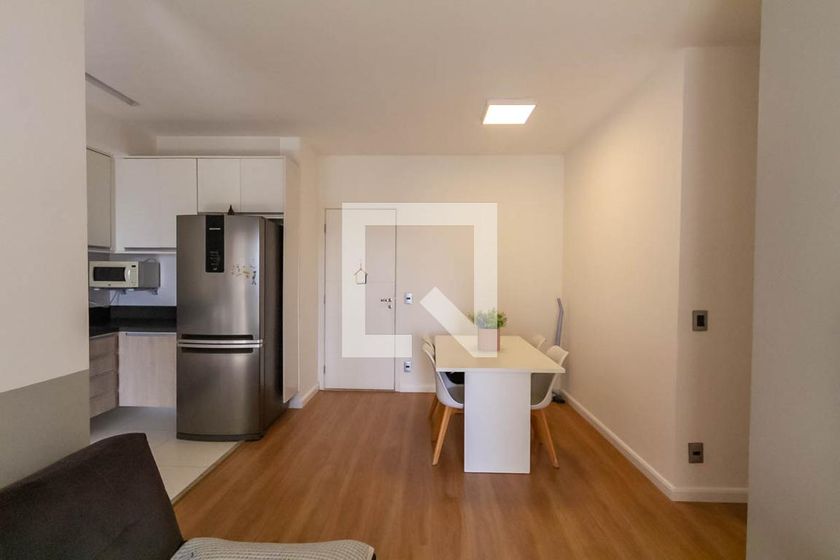Foto 4 de Apartamento com 2 Quartos à venda, 77m² em Baeta Neves, São Bernardo do Campo