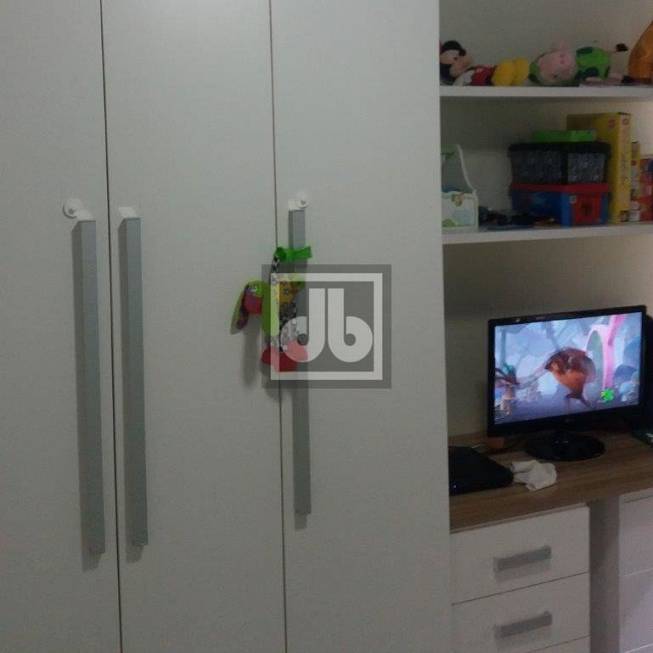 Foto 3 de Apartamento com 2 Quartos à venda, 72m² em Barra da Tijuca, Rio de Janeiro