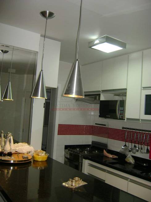 Foto 2 de Apartamento com 2 Quartos para alugar, 58m² em Barra Funda, São Paulo