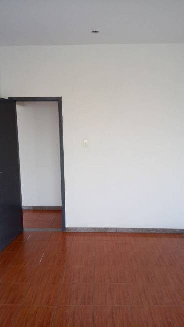 Foto 5 de Apartamento com 2 Quartos para alugar, 42m² em Barreiro, Belo Horizonte