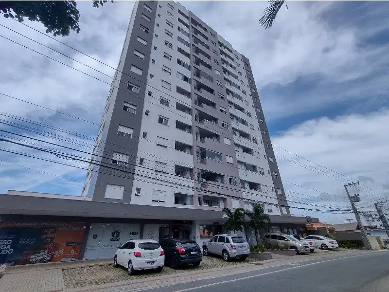 Foto 1 de Apartamento com 2 Quartos para alugar, 64m² em Barreiros, São José