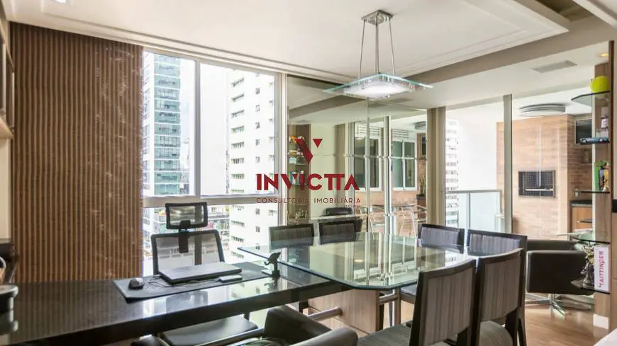 Foto 5 de Apartamento com 2 Quartos à venda, 111m² em Batel, Curitiba