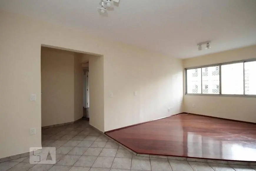 Foto 2 de Apartamento com 2 Quartos para alugar, 75m² em Bela Vista, São Paulo