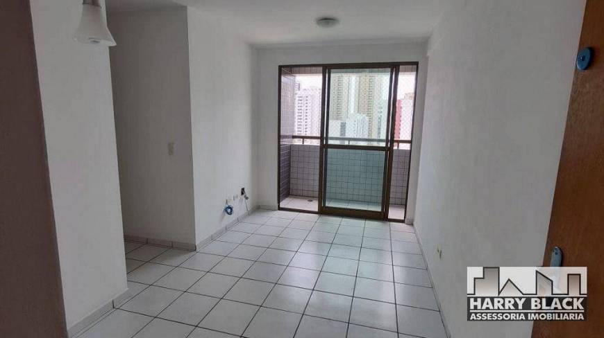 Foto 1 de Apartamento com 2 Quartos para venda ou aluguel, 44m² em Boa Viagem, Recife