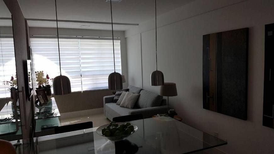 Foto 1 de Apartamento com 2 Quartos à venda, 52m² em Boa Viagem, Recife