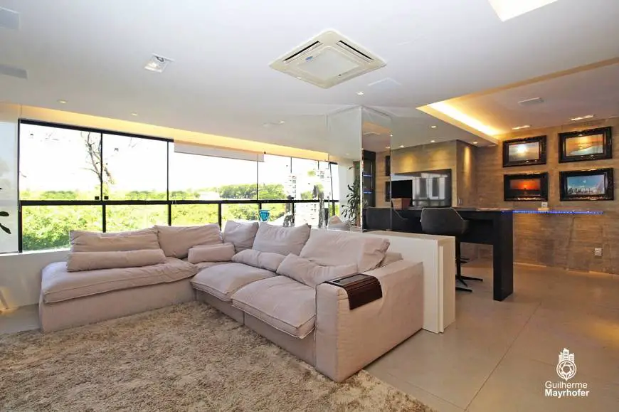 Foto 3 de Apartamento com 2 Quartos à venda, 118m² em Boa Vista, Porto Alegre