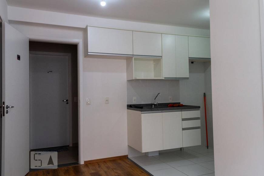 Foto 2 de Apartamento com 2 Quartos para alugar, 33m² em Bom Retiro, São Paulo