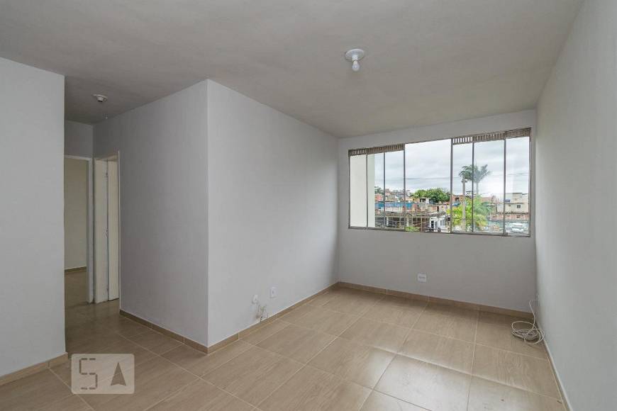 Foto 1 de Apartamento com 2 Quartos para alugar, 55m² em Brás de Pina, Rio de Janeiro