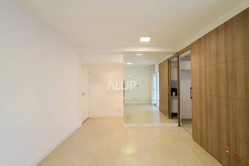 Foto 1 de Apartamento com 2 Quartos para alugar, 80m² em Brooklin, São Paulo